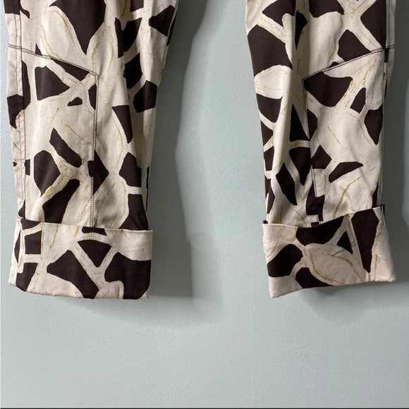 Diane von Furstenberg Cropped Silk Blend Printed Brown Pants - Picture 2 of 5